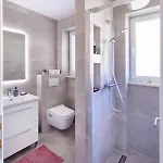 아파트 Lukre *
